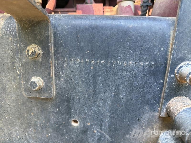 Mack CTP713 Kiperi kamioni