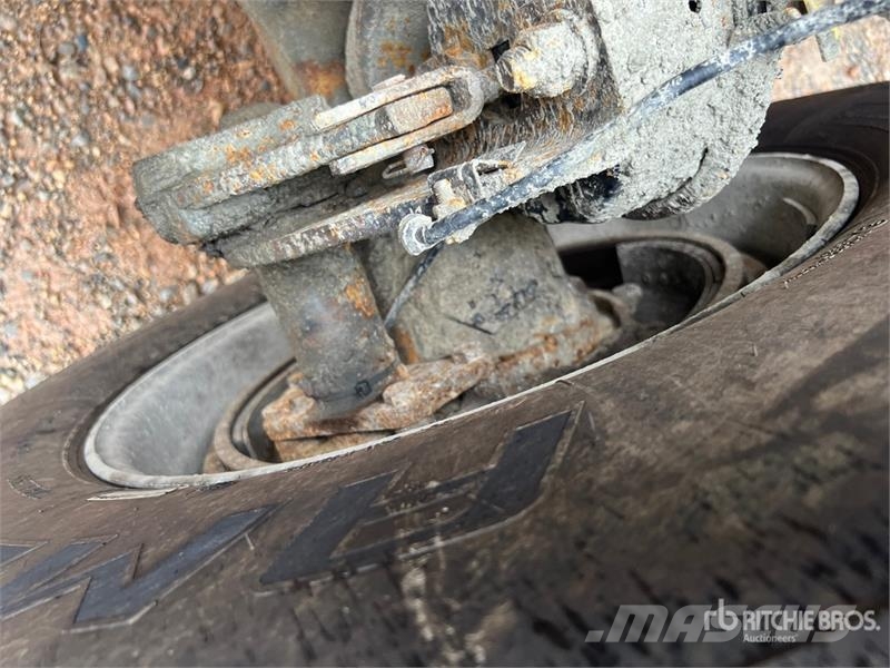 Mack CTP713 Kiper tovornjaki