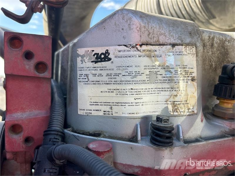 Mack CTP713 Pašizgāzējs