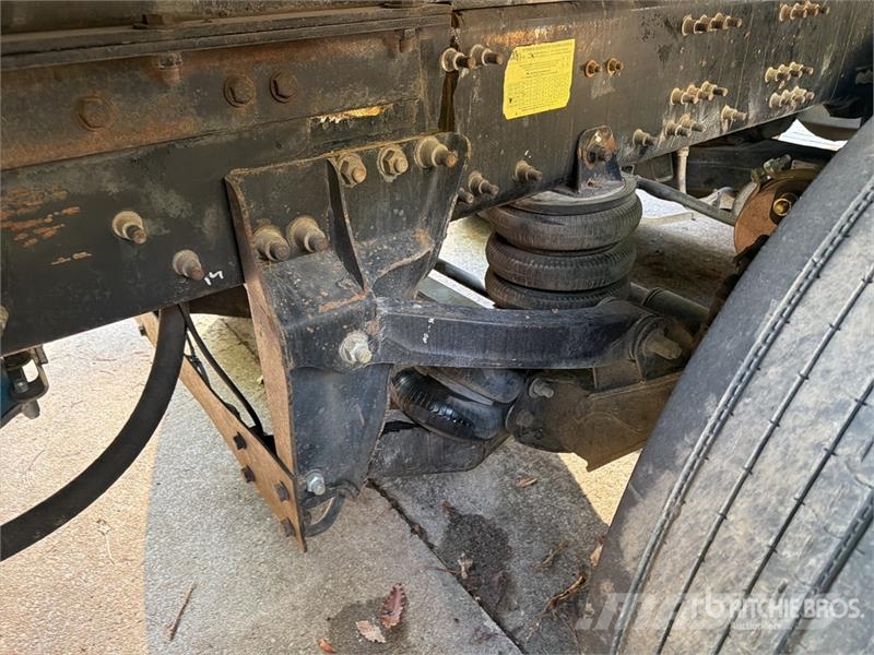 Mack CTP713 Kiperi kamioni