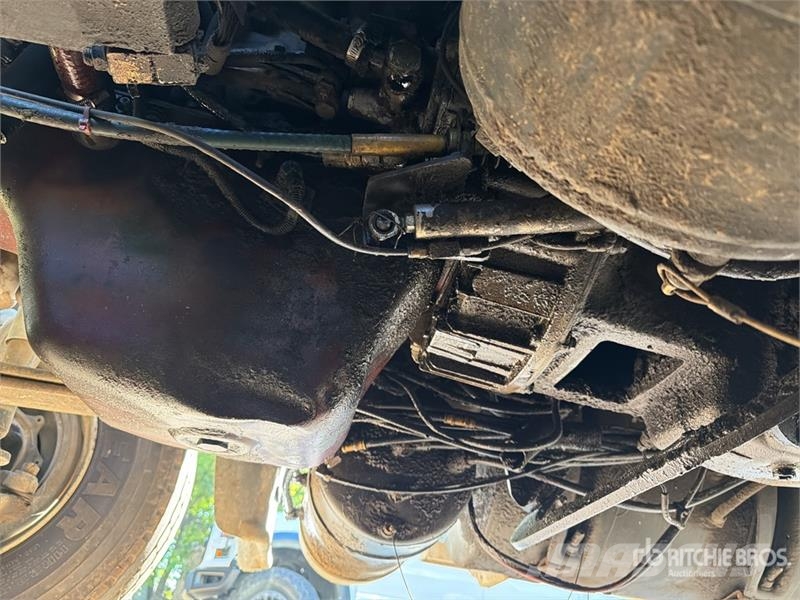 Mack CTP713 Kiperi kamioni