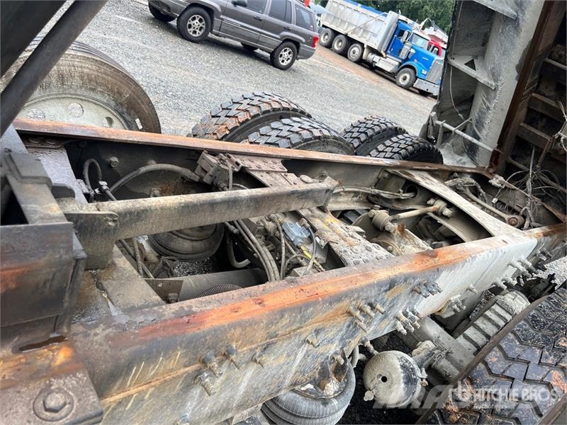 Mack CTP713 Kiper tovornjaki