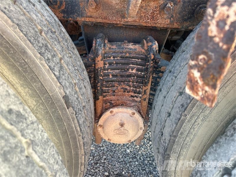 Mack CTP713 Trekkvogner