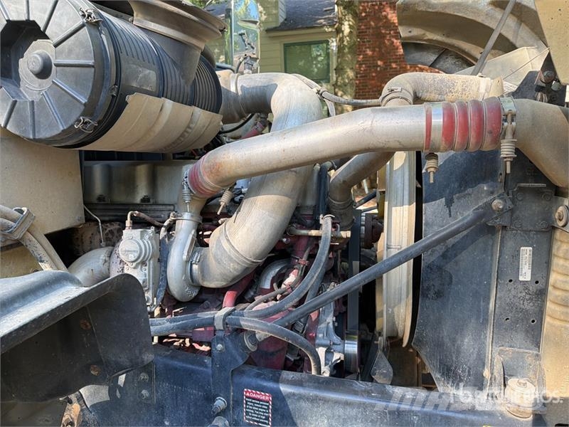 Mack CTP713 Kiperi kamioni