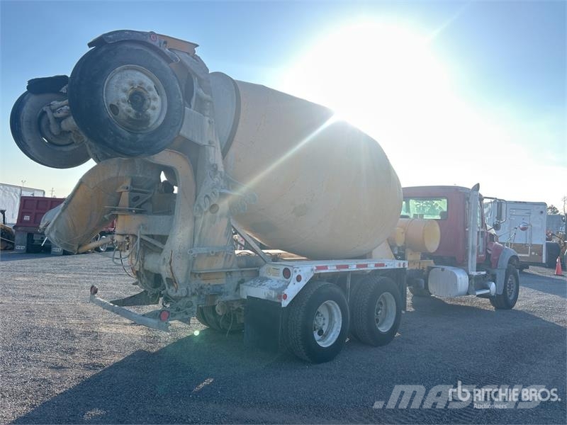 Mack CV713 Domíchávače betonu