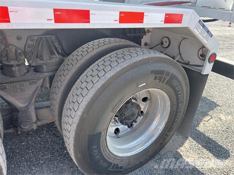 Mack CV713 Camiones de concreto