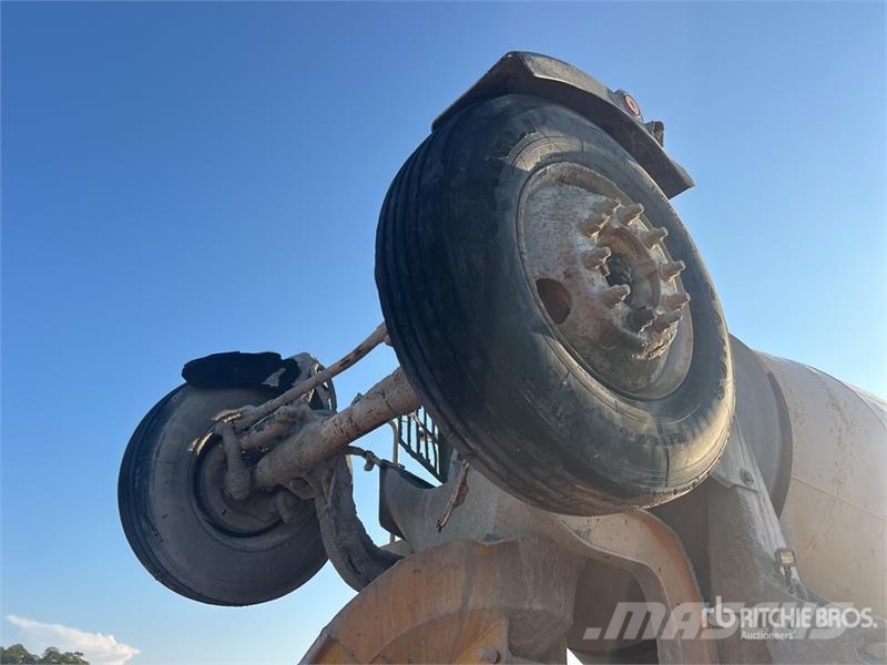 Mack CV713 Domíchávače betonu