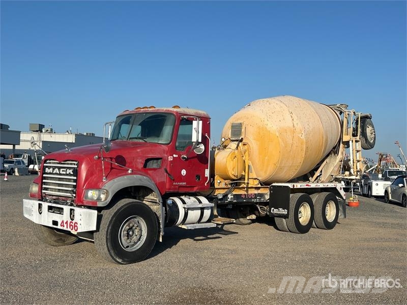 Mack CV713 Domíchávače betonu