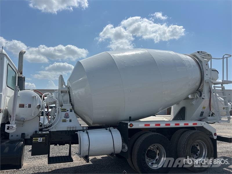 Mack CV713 Camiones hormigonera
