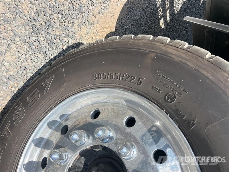 Mack CV713 Camiones hormigonera
