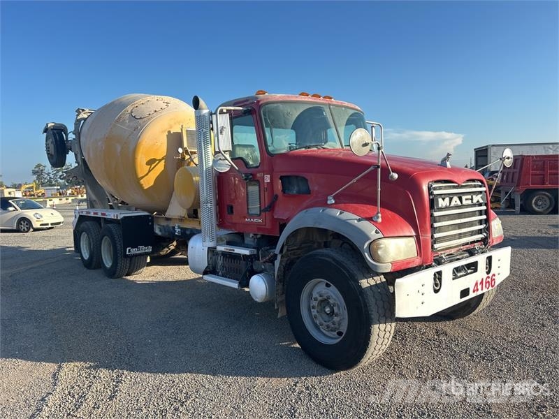 Mack CV713 Domíchávače betonu