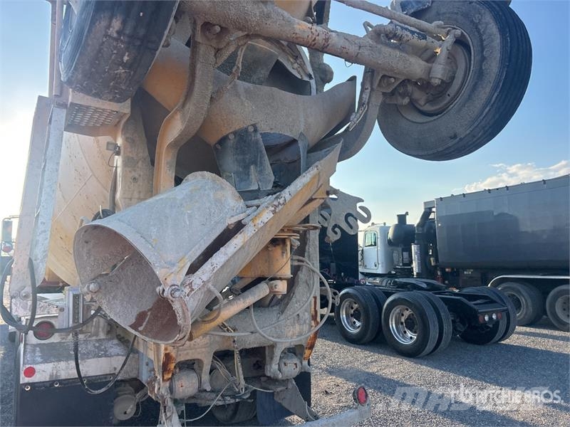 Mack CV713 Domíchávače betonu