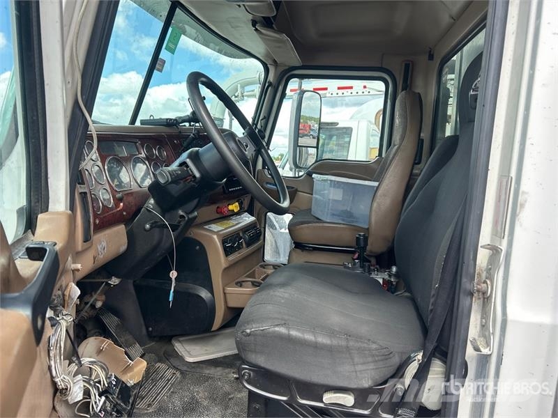 Mack CV713 Camion ribaltabili