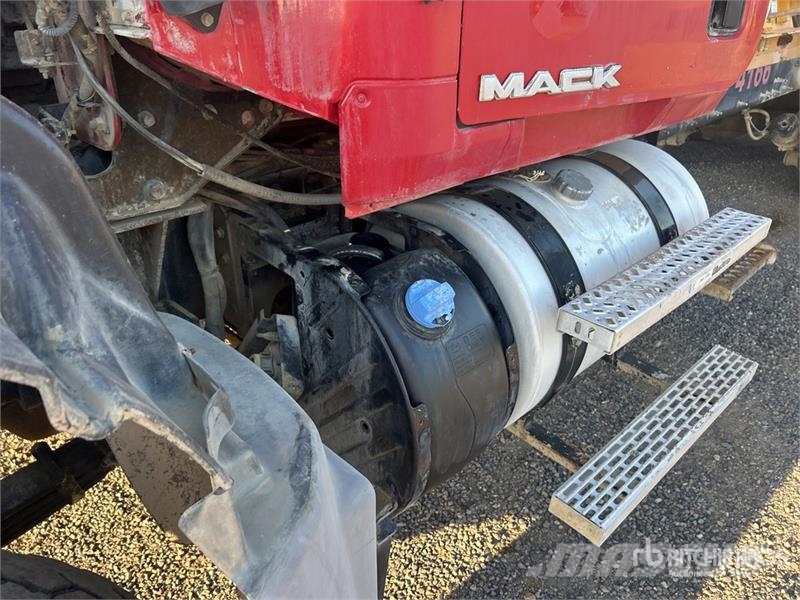 Mack CV713 Domíchávače betonu