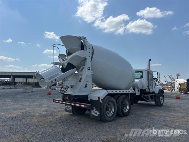 Mack CV713 Camiones hormigonera