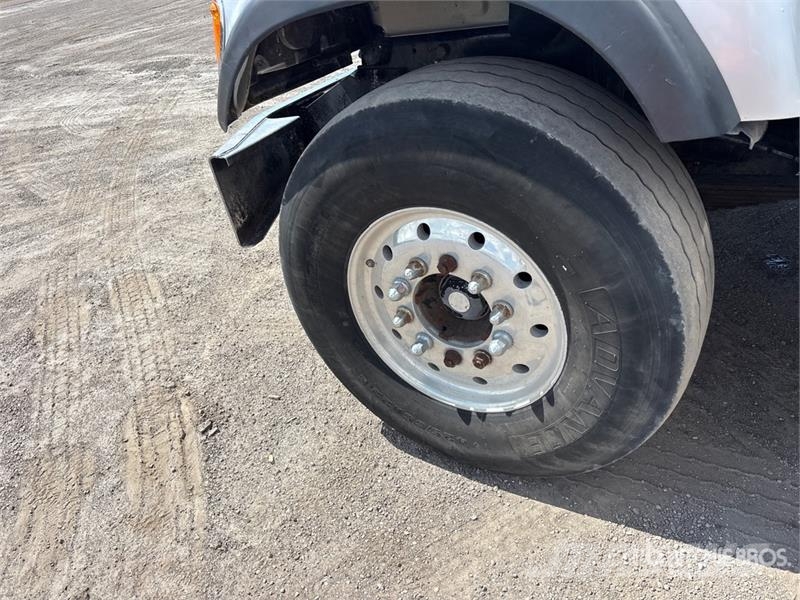 Mack CV713 Kiper tovornjaki