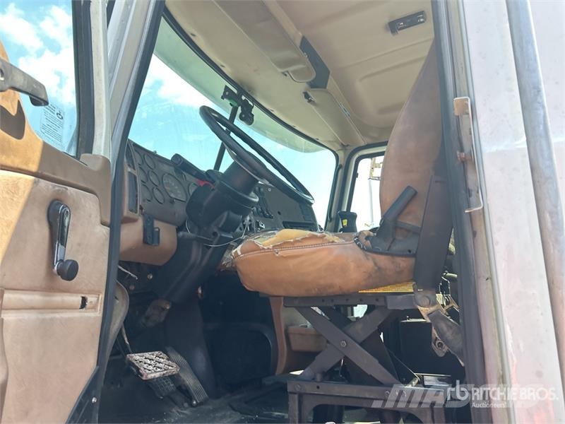Mack CV713 Camiones de concreto