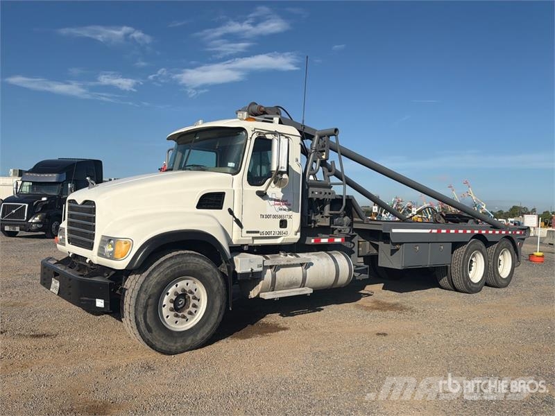 Mack CV713 6x4 Gin Pole Truck Обробне обладнання