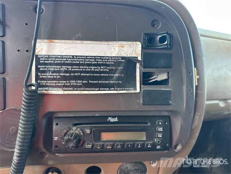 Mack CV713 6x4 T/A Dump Truck Kipper