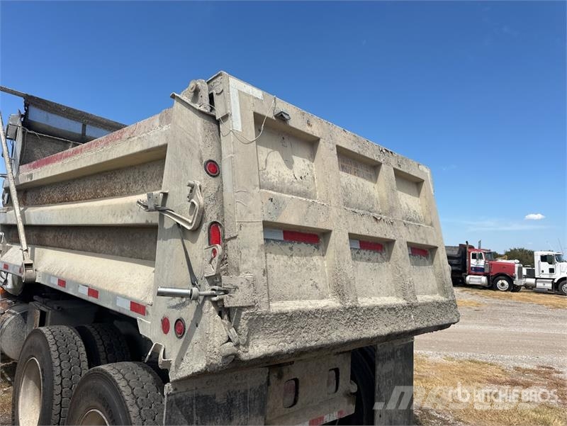 Mack CV713 6x4 T/A Dump Truck Kipper