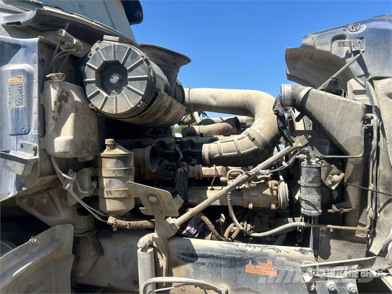 Mack CV713 8x4 Gunite Truck (Inoperable) Drugi tovornjaki