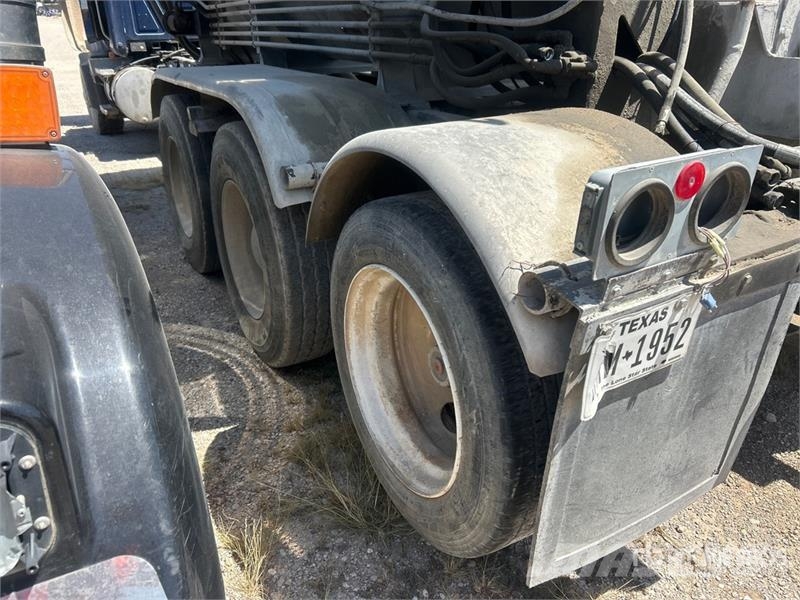 Mack CV713 8x4 Gunite Truck (Inoperable) Drugi tovornjaki