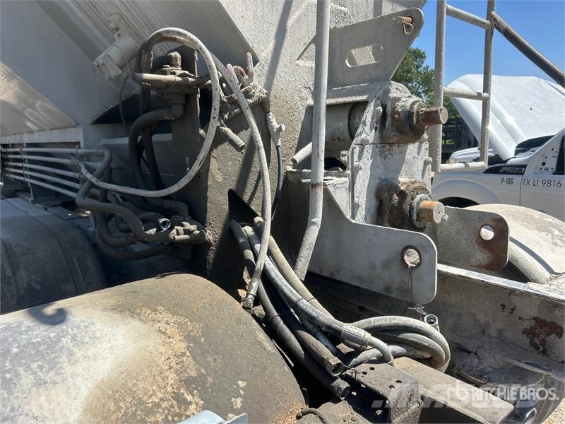 Mack CV713 8x4 Gunite Truck (Inoperable) Drugi tovornjaki
