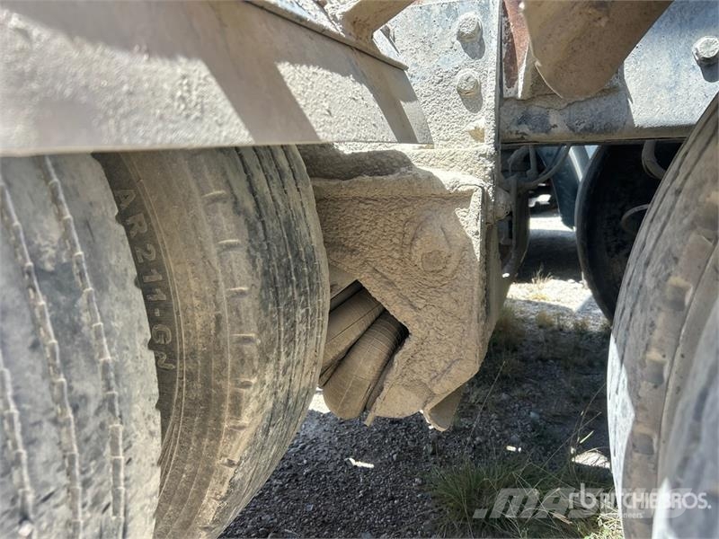 Mack CV713 8x4 Gunite Truck (Inoperable) Drugi tovornjaki