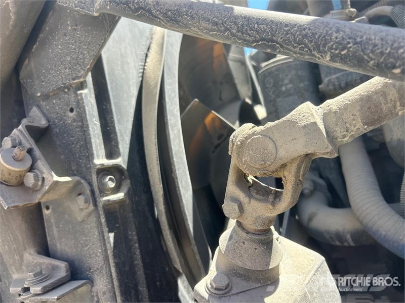 Mack CV713 8x4 Gunite Truck (Inoperable) Drugi tovornjaki