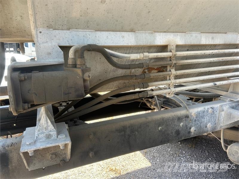 Mack CV713 8x4 Gunite Truck (Inoperable) Drugi tovornjaki