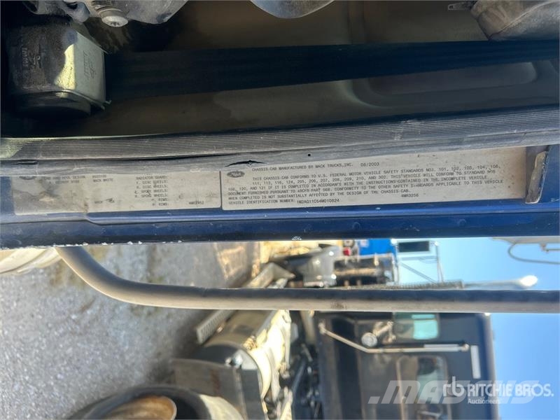 Mack CV713 8x4 Gunite Truck (Inoperable) Drugi tovornjaki