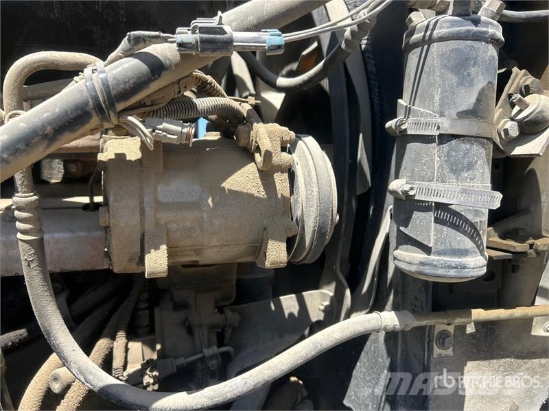 Mack CV713 8x4 Gunite Truck (Inoperable) Drugi tovornjaki