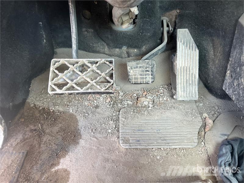 Mack CV713 8x4 Gunite Truck (Inoperable) Drugi tovornjaki