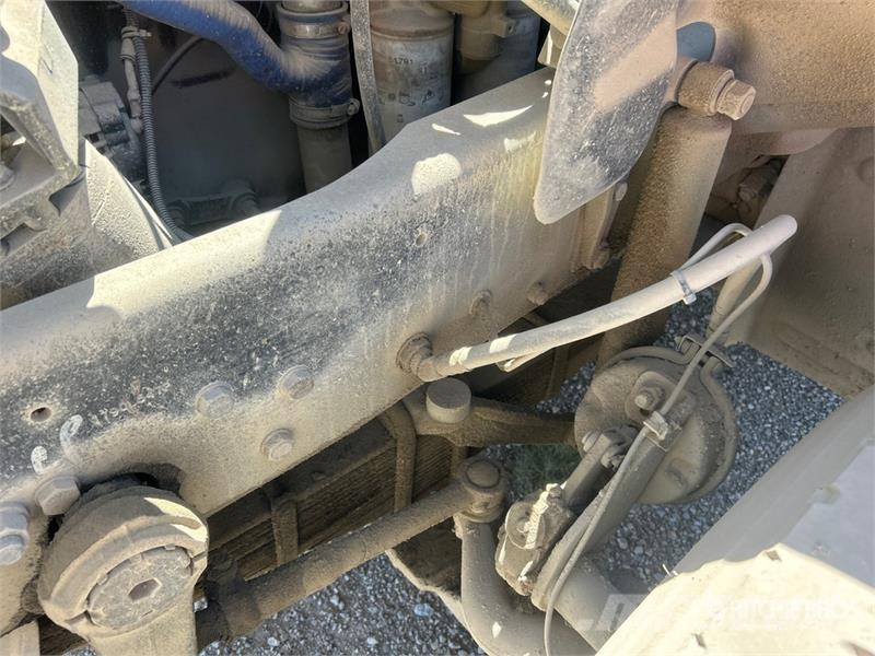 Mack CV713 8x4 Gunite Truck (Inoperable) Drugi tovornjaki