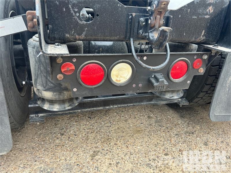 Mack CXU612 Τράκτορες