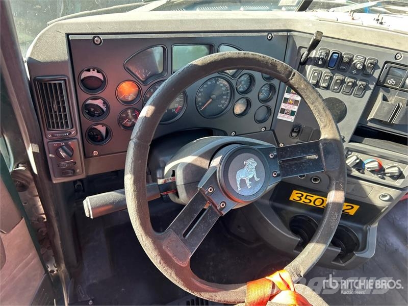 Mack CXU612 Trekkvogner