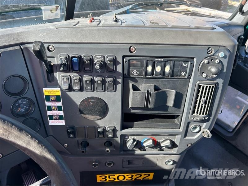 Mack CXU612 Trekkvogner
