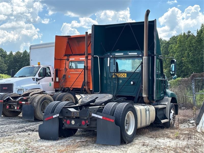 Mack CXU612 Autotractoare