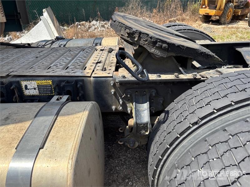Mack CXU612 Autotractoare