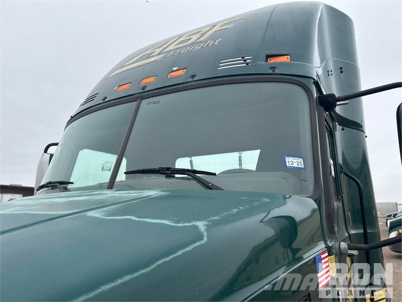 Mack CXU612 Τράκτορες