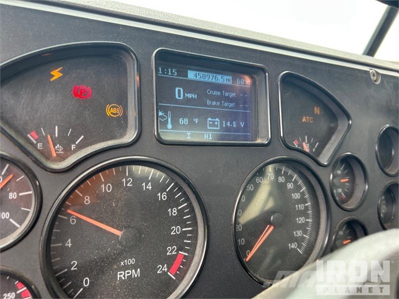 Mack CXU612 Dragbilar