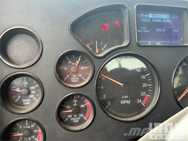 Mack CXU612 Τράκτορες