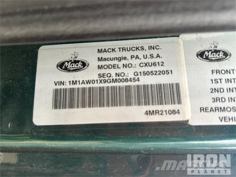 Mack CXU612 Τράκτορες