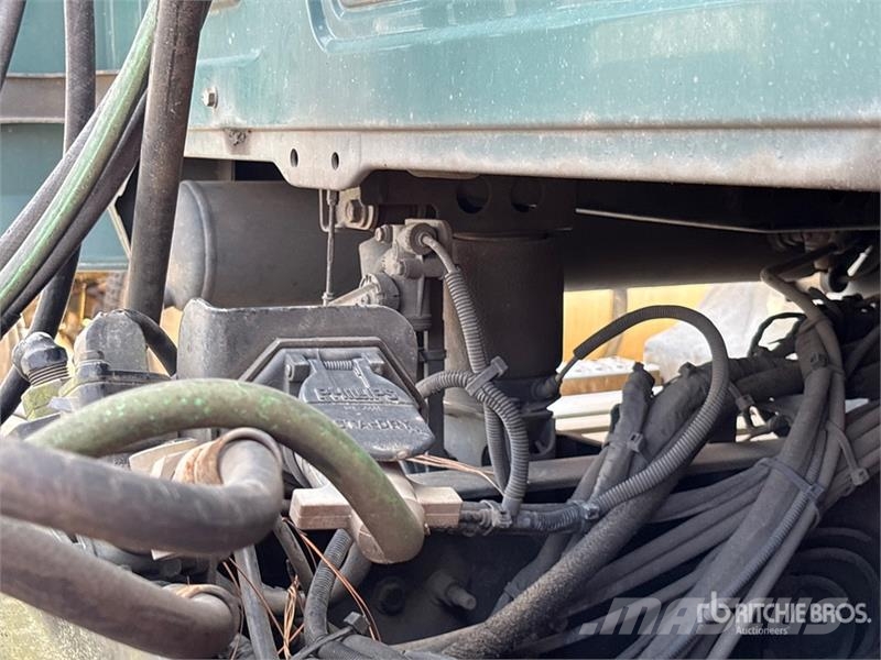 Mack CXU612 Autotractoare