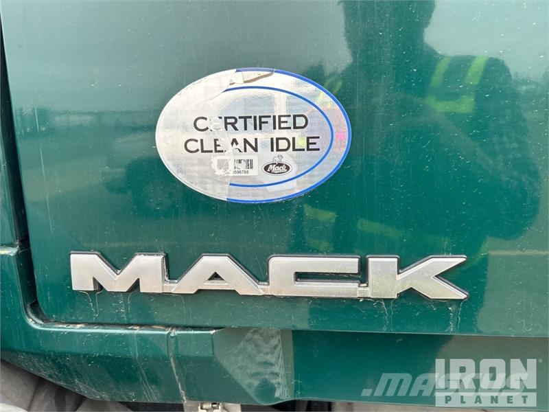 Mack CXU612 Dragbilar