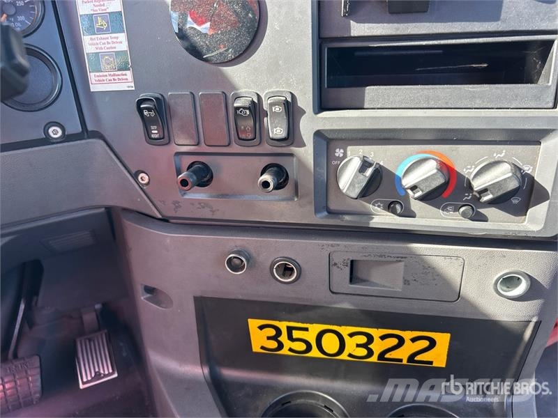 Mack CXU612 Trekkvogner
