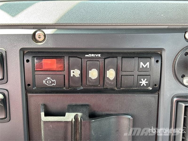 Mack CXU612 Autotractoare