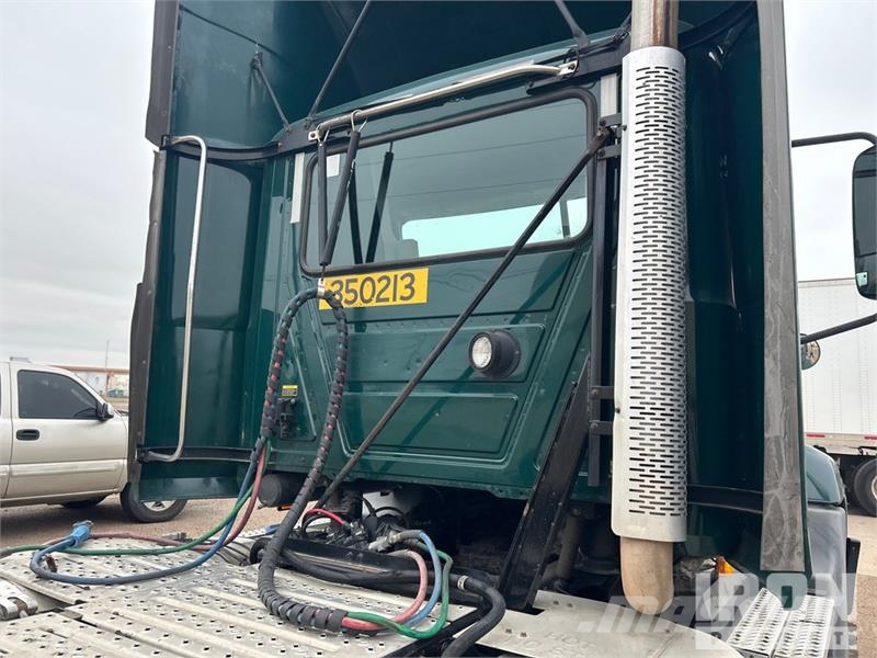 Mack CXU612 Dragbilar
