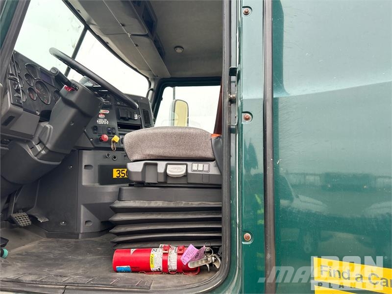 Mack CXU612 Dragbilar