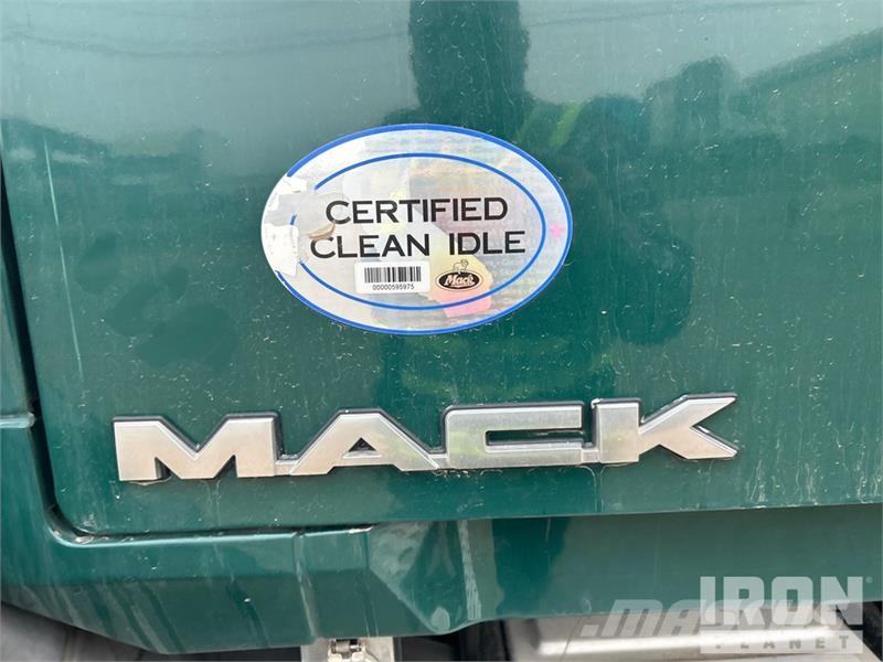 Mack CXU612 Τράκτορες
